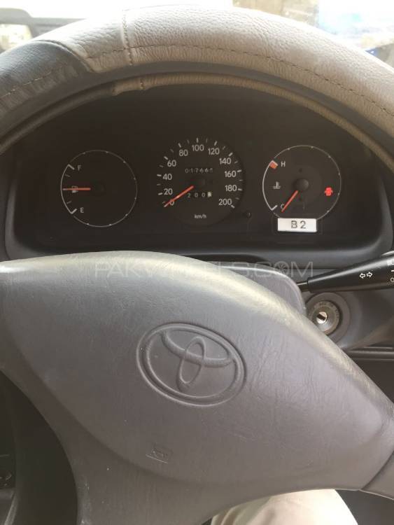 Toyota Corolla - 1999  Toyota Corolla - 1999  Image-2