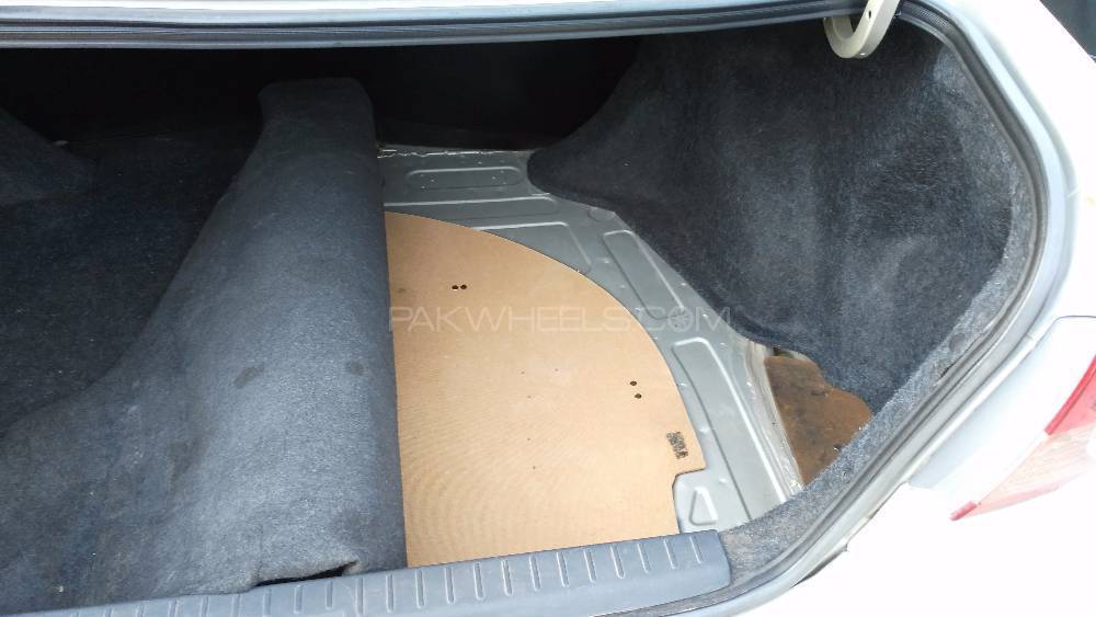 ٹویوٹا کرولا - 2006  ٹویوٹا کرولا - 2006  Image-11