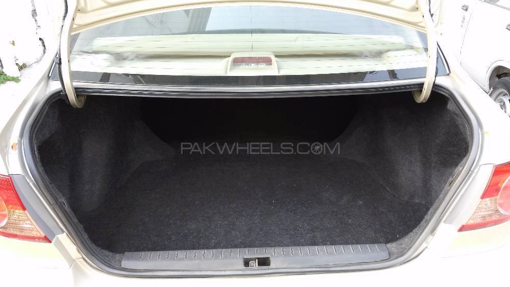 ٹویوٹا کرولا - 2006  ٹویوٹا کرولا - 2006  Image-12