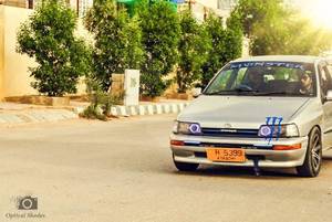 ڈائیہاتسو چارڈ - 1998