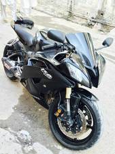 Yamaha YZF-R6 - 2005