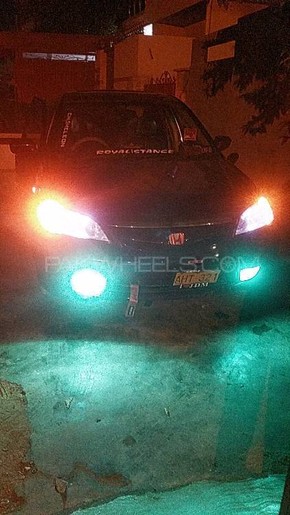 Honda Civic - 2005  Honda Civic - 2005  Image-4