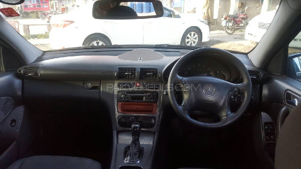 Mercedes Benz C Class - 2003  Mercedes Benz C Class - 2003  Image-7