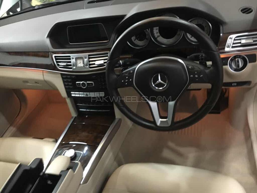 Mercedes Benz E Class - 2014  Mercedes Benz E Class - 2014  Image-8