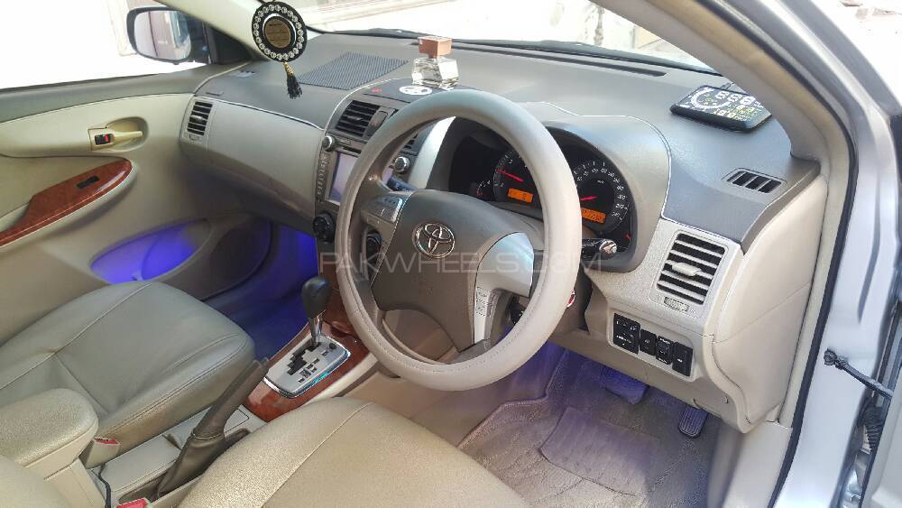 Toyota Corolla - 2010  Toyota Corolla - 2010  Image-16
