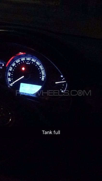Toyota Corolla - 2016  Toyota Corolla - 2016  Image-3