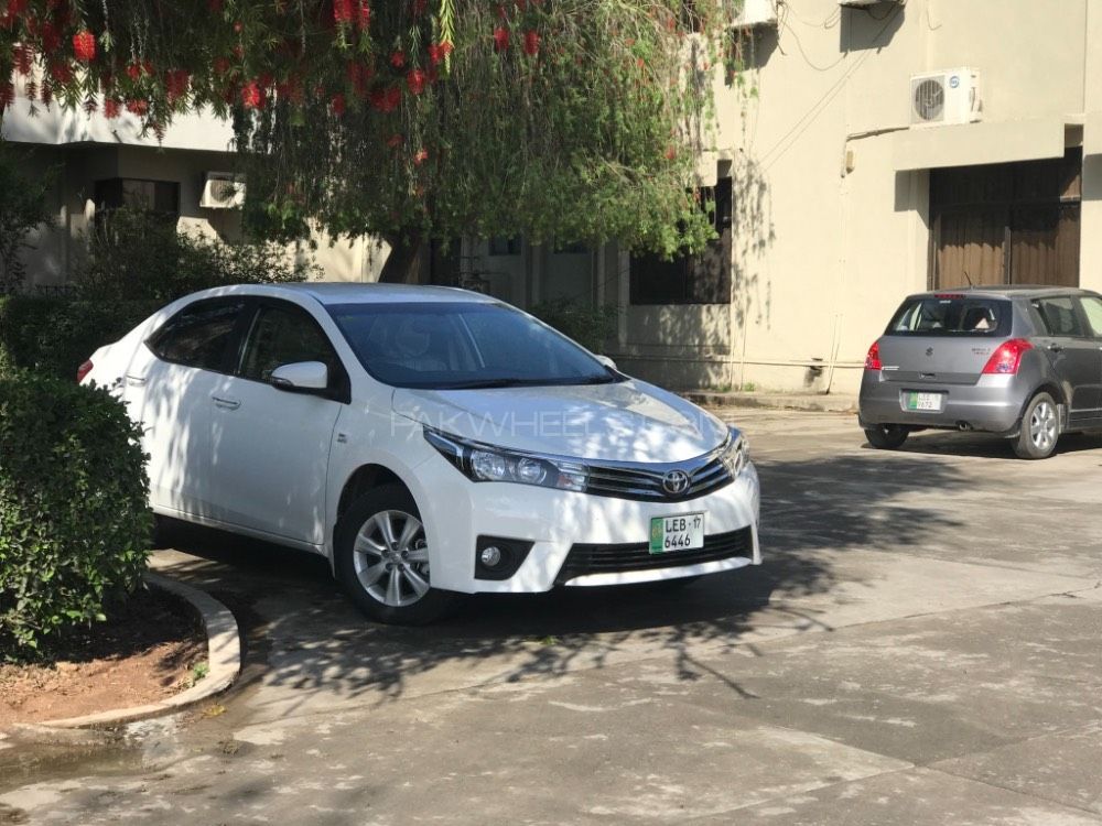 Toyota Corolla - 2017  Image-1