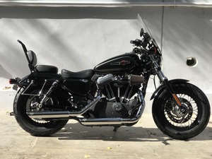 Harley Davidson 1200 Custom - 2013
