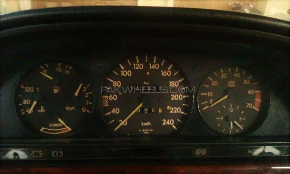 Mercedes Benz S Class - 1987  Mercedes Benz S Class - 1987  Image-3