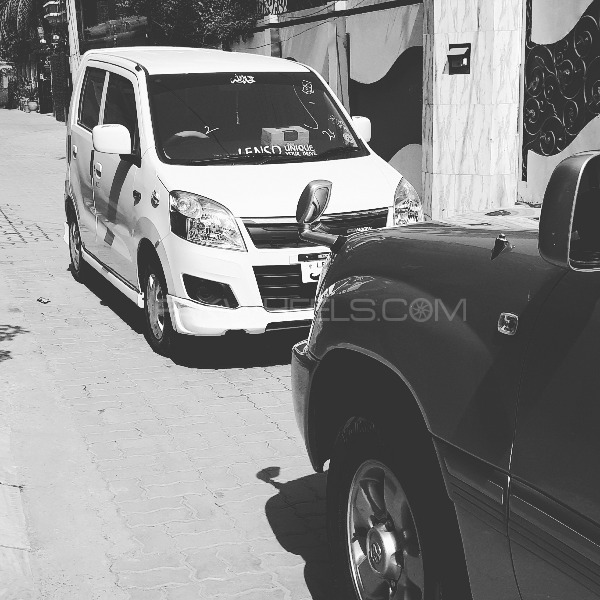 Suzuki Wagon R - 2017 482 Suzuki Wagon R - 2017 482 Image-2