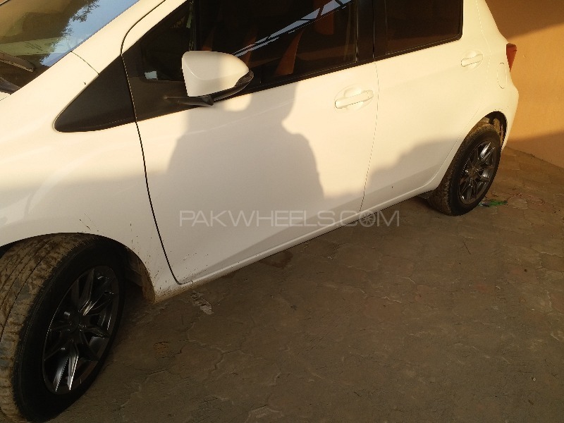 ٹویوٹا ویٹز - 2015 choudry aziz ٹویوٹا ویٹز - 2015 choudry aziz Image-3