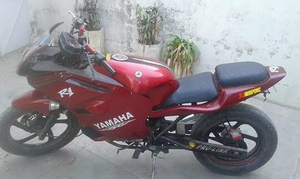 Suzuki GS 150 - 2008