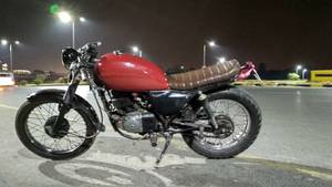 Suzuki GS 150 - 2013