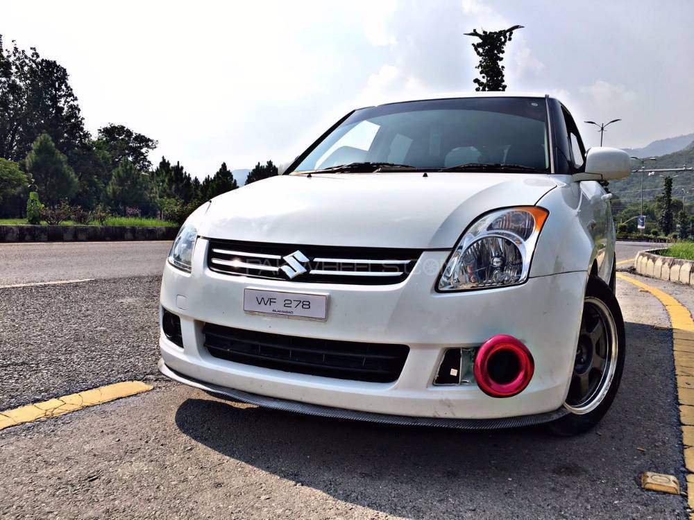 Suzuki Swift - 2012  Suzuki Swift - 2012  Image-2