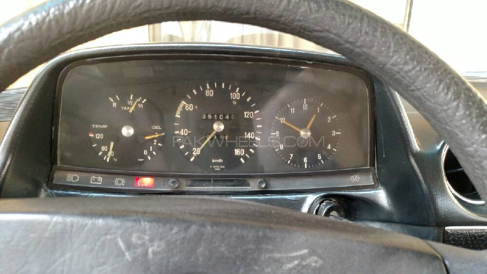Mercedes Benz 240 Gd - 1978  Mercedes Benz 240 Gd - 1978  Image-4