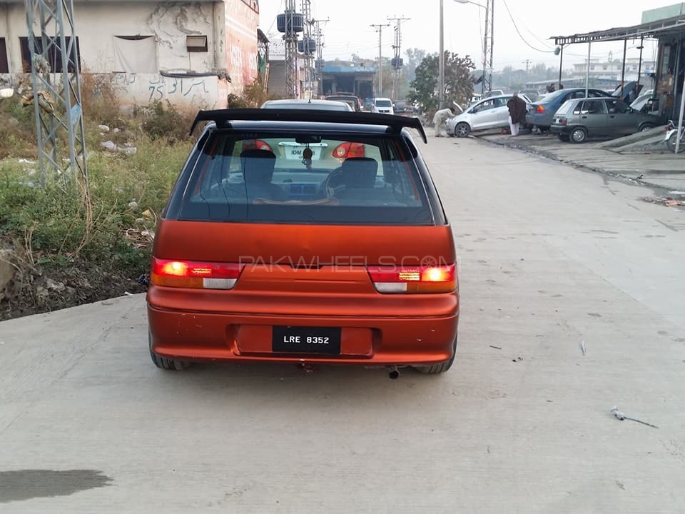 Suzuki Cultus - 2002  Suzuki Cultus - 2002  Image-7