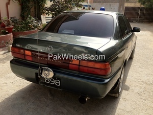 Toyota Corolla - 1997