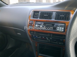 Toyota Corolla - 1999