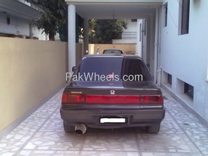 Honda Civic - 1988