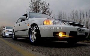 ہونڈا سوک - 2000