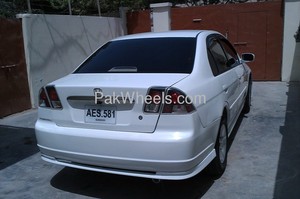 Honda Civic - 2003