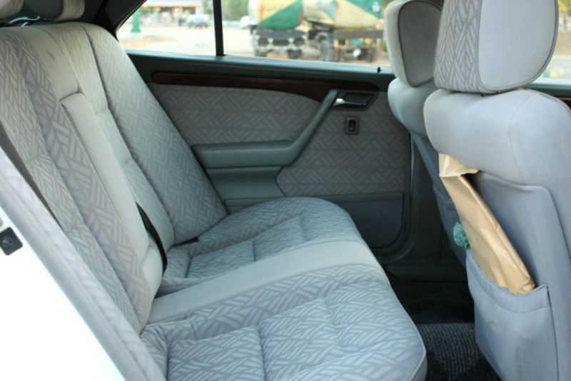 مرسڈیز بینز سی کلاس - 1994 C180 Lorinser Limited Edition مرسڈیز بینز سی کلاس - 1994 C180 Lorinser Limited Edition Image-4