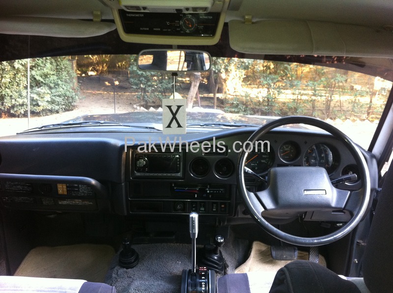 Toyota Land Cruiser - 1988 cruiser Toyota Land Cruiser - 1988 cruiser Image-3