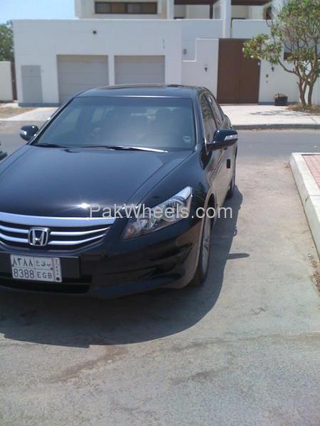 Honda Accord - 2012 BlackBeauty Honda Accord - 2012 BlackBeauty Image-4