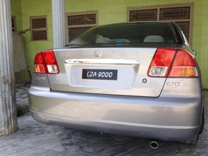 Honda Civic - 2004