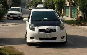 Toyota Vitz - 2005