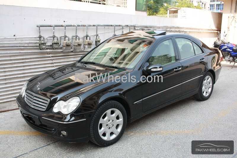 Mercedes Benz C Class - 2004  Mercedes Benz C Class - 2004  Image-5