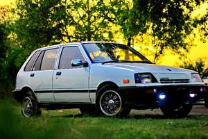 Suzuki Khyber - 1996