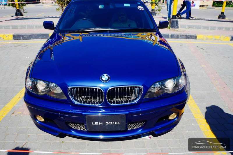 BMW 3 Series - 2004 3333 Image-1