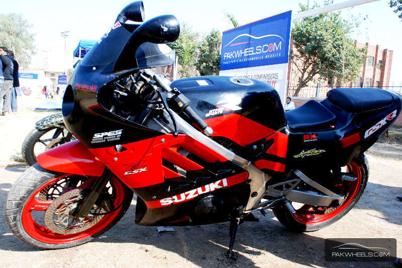 Suzuki Gsxr 250cc - 1992  Image-1
