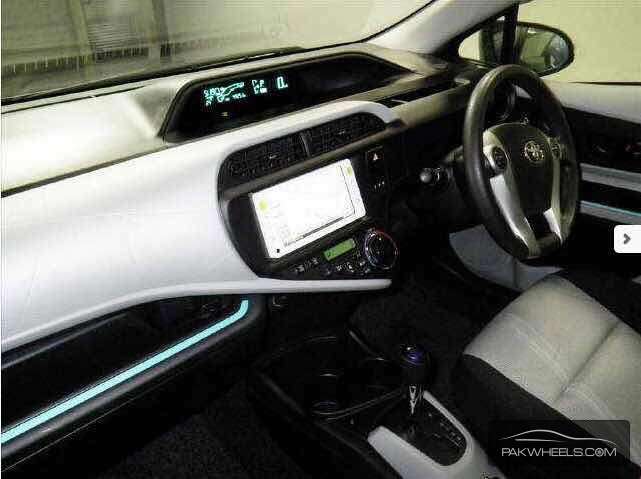 Toyota Aqua - 2012 Aqua  Toyota Aqua - 2012 Aqua  Image-9