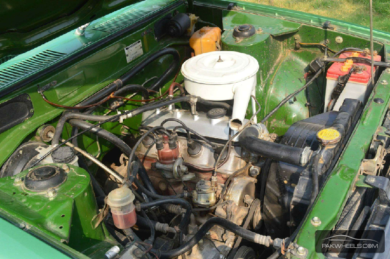 Toyota Corolla - 1976 Maya 56 Toyota Corolla - 1976 Maya 56 Image-2