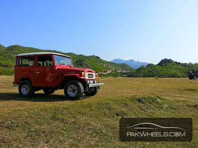 Toyota Land Cruiser - 1983 RED BULL Toyota Land Cruiser - 1983 RED BULL Image-5