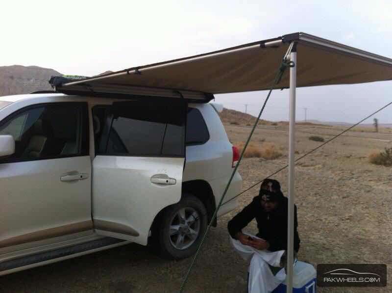 Toyota Land Cruiser - 2008  Toyota Land Cruiser - 2008  Image-3