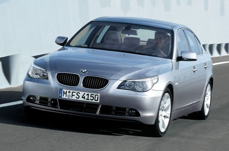 BMW 5 Series Exterior Front Side View