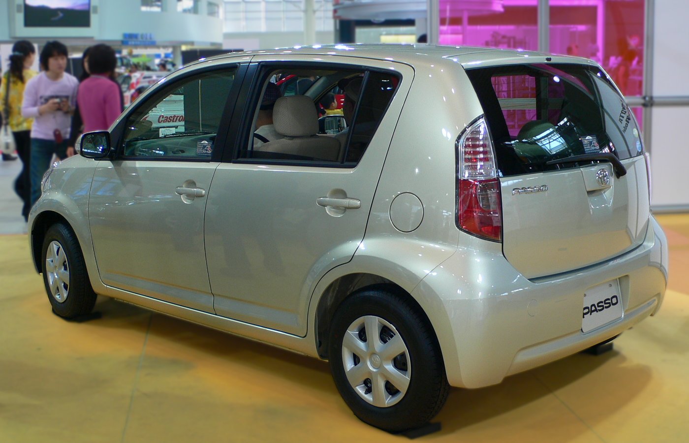 Toyota Passo 1st Generation Exterior Rear View