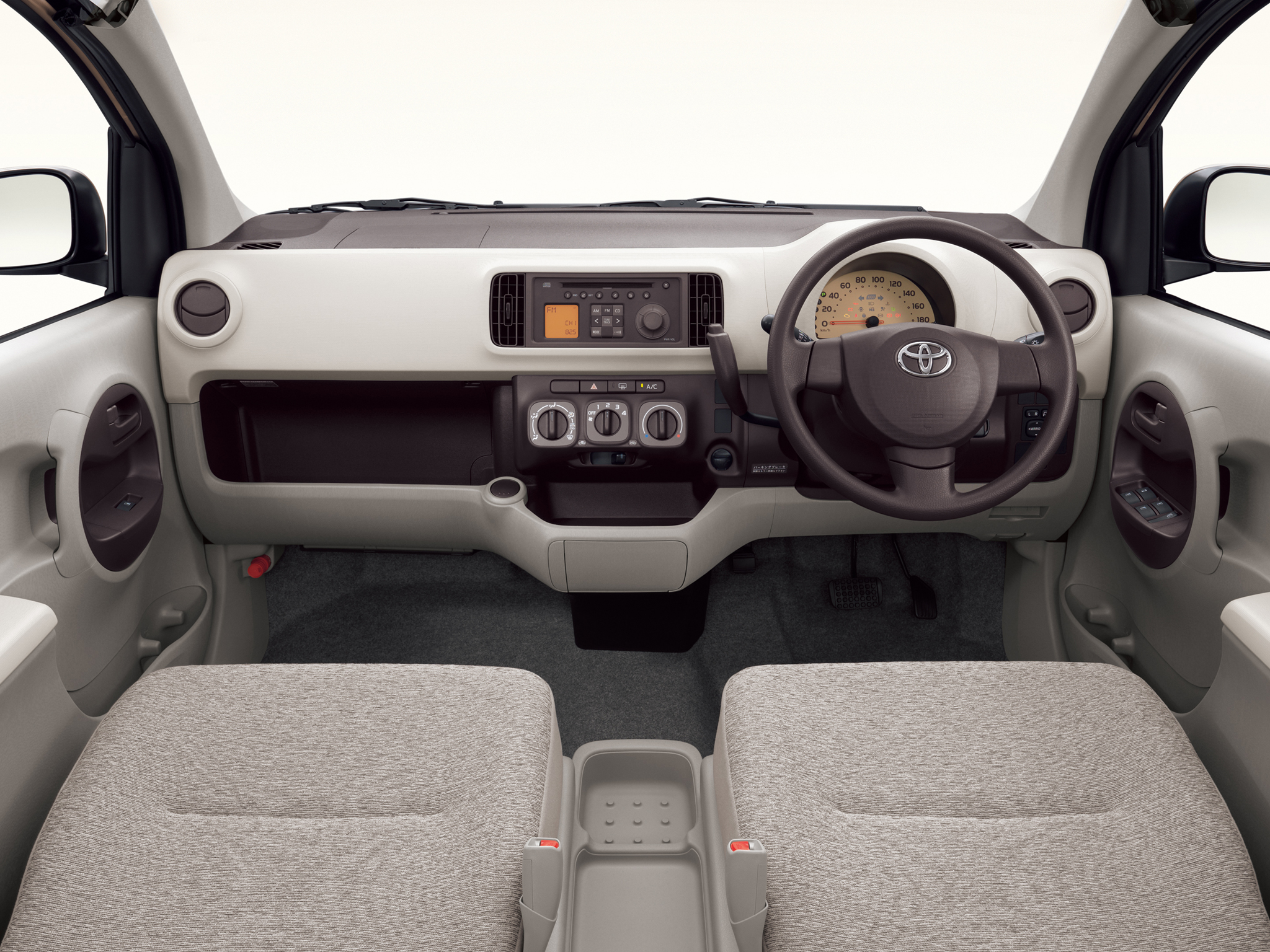 Toyota Passo Interior Dashboard