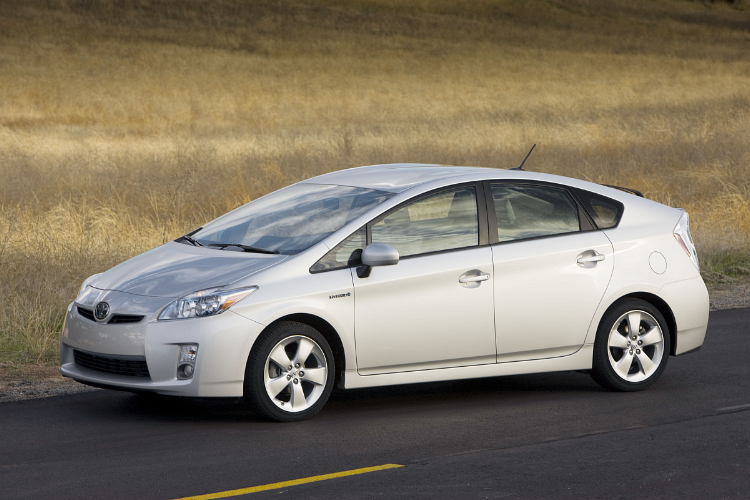 Toyota Prius 3rd Generation Exterior Side View