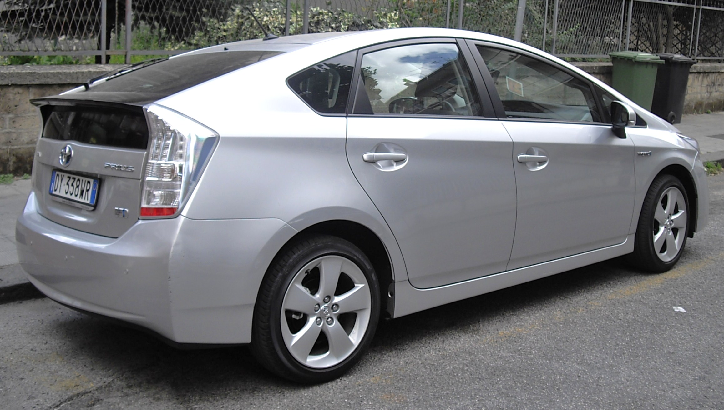 Toyota Prius Exterior Rear Side View