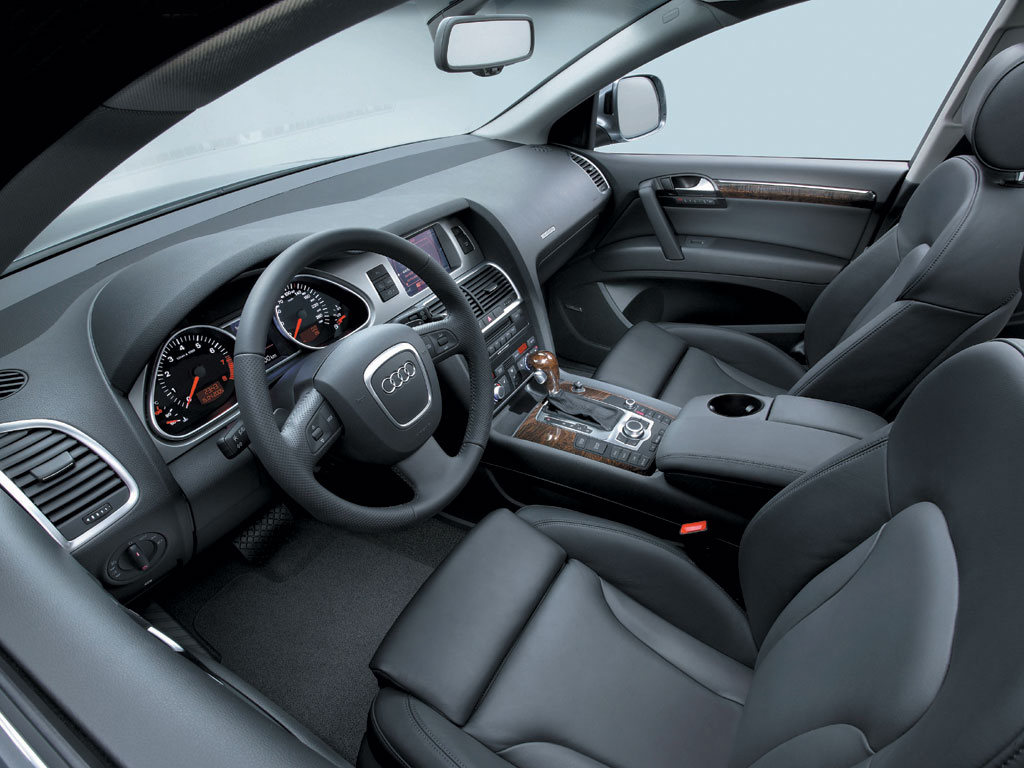 Audi Q7 Interior Dashboard