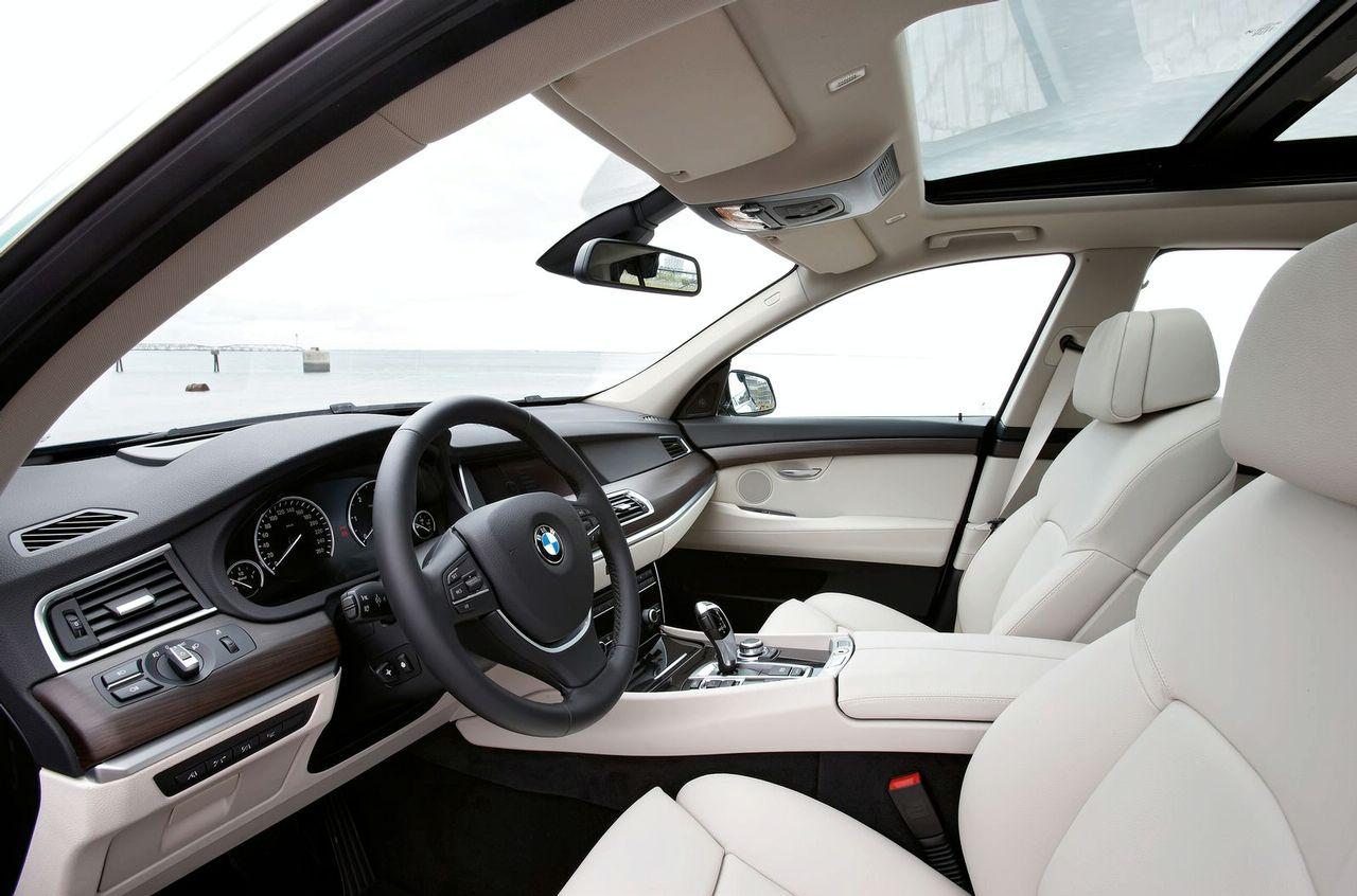 BMW 5 Series Interior Front Cabin