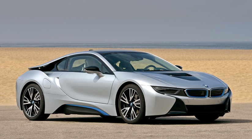 BMW i8 Exterior Side View