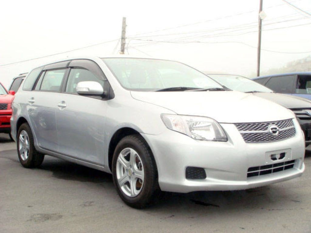 Toyota Corolla Fielder 10th Generation Exterior Front Side View