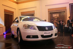 Suzuki Kizashi Exterior Front End Suzuki Kizashi Exterior Front End