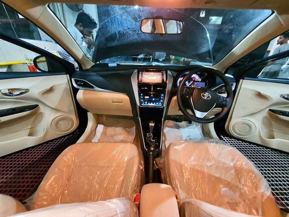 Toyota Yaris Interior 