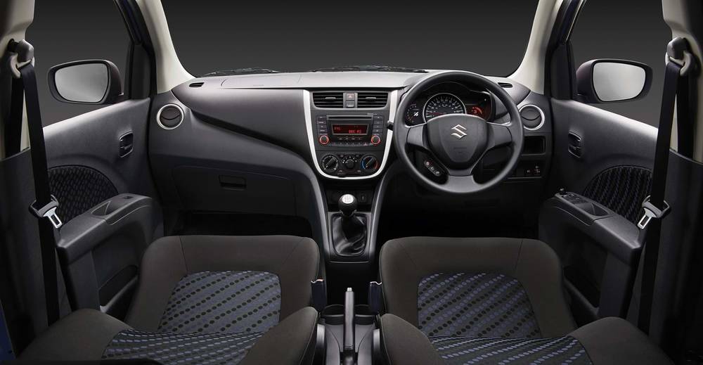 Suzuki Cultus Interior Cockpit